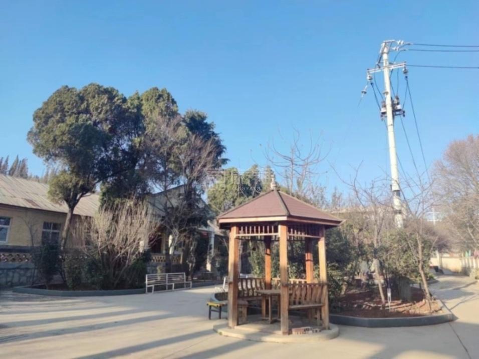 云南昆明西仪敬老院关于我们-轮播图1