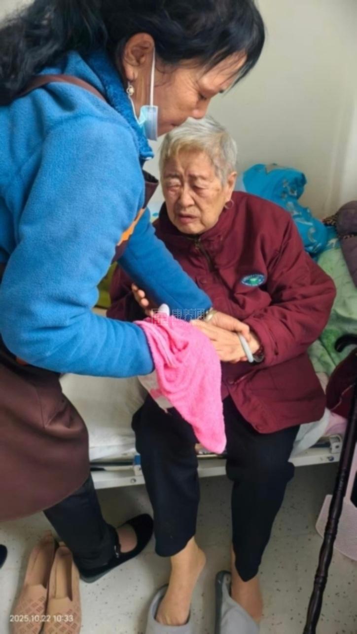 云南昆明西仪敬老院服务项目图3协助照护