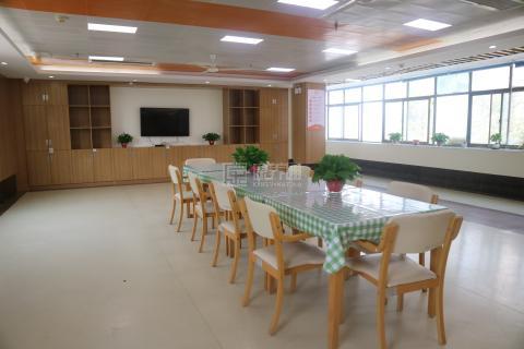  湖南长沙普亲养老关于我们-轮播图2