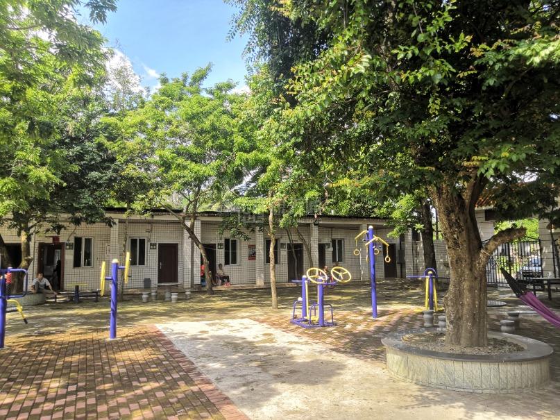 白沙黎族自治县七坊镇敬老院轮播图1