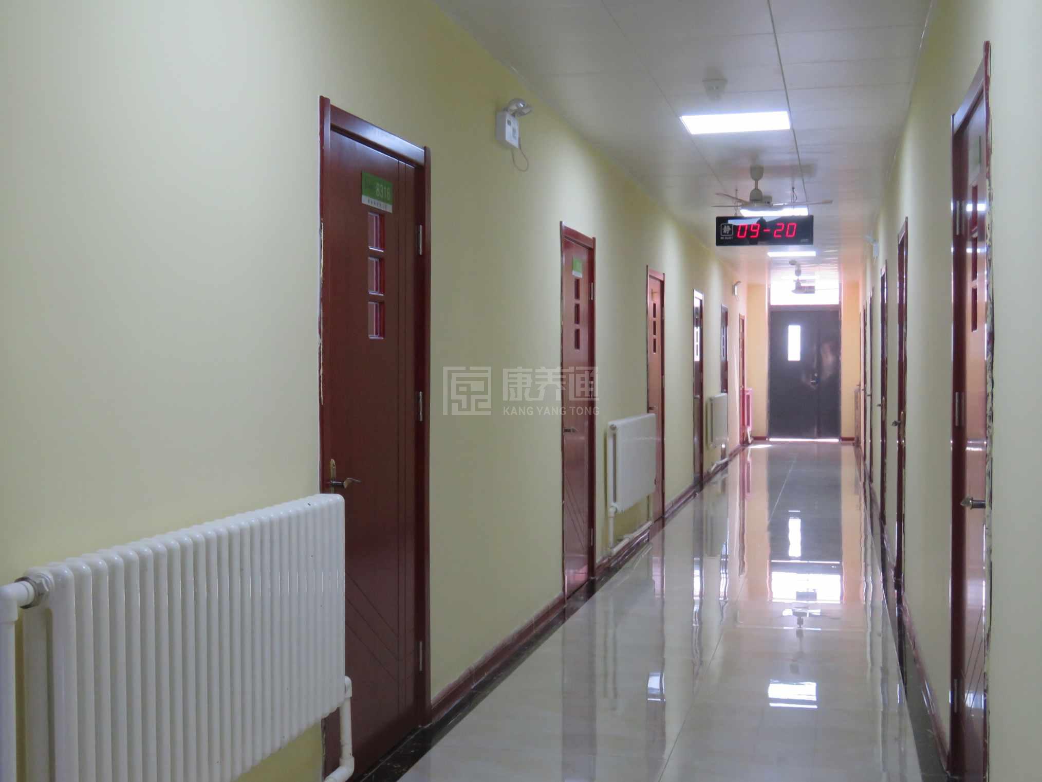 天津市河东区咱爸咱妈老人院环境图-床位