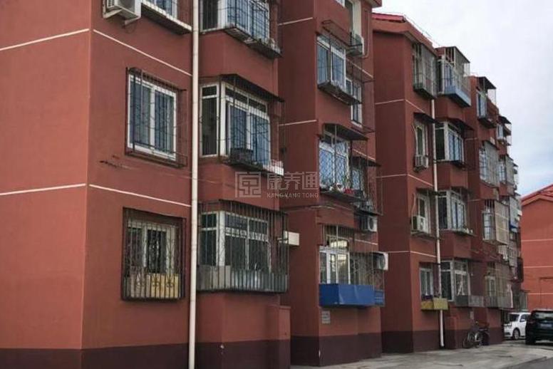 顺义彩丰社区养老服务驿站轮播图1