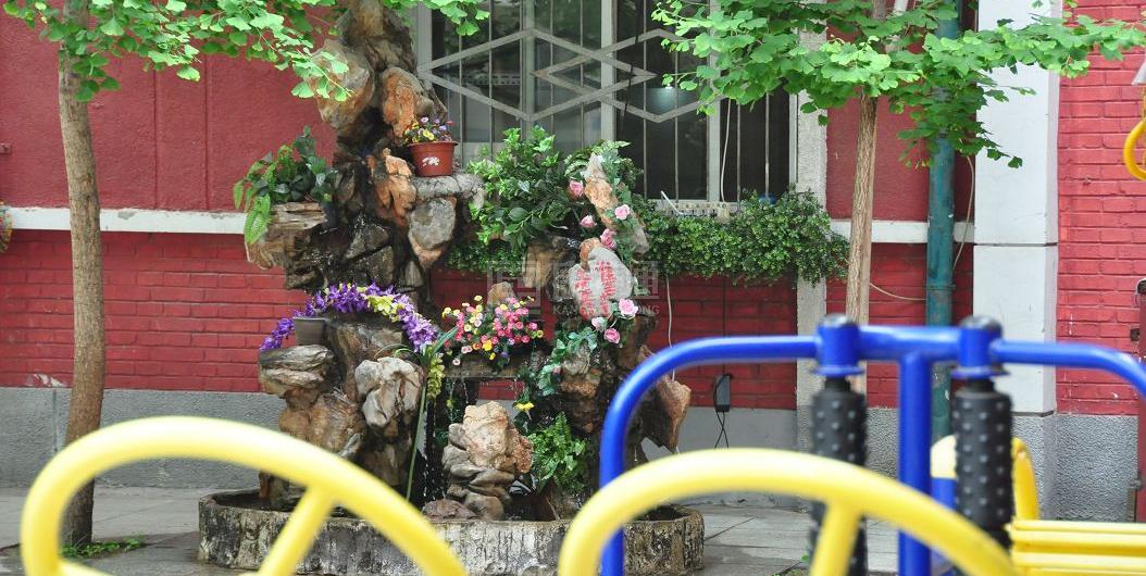 北京市朝阳区寸草春晖养老院环境图-床位