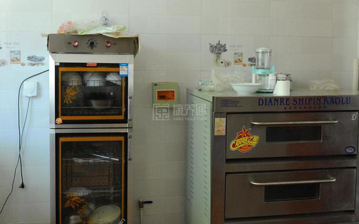 密云北单家庄村幸福晚年驿站环境图-餐台