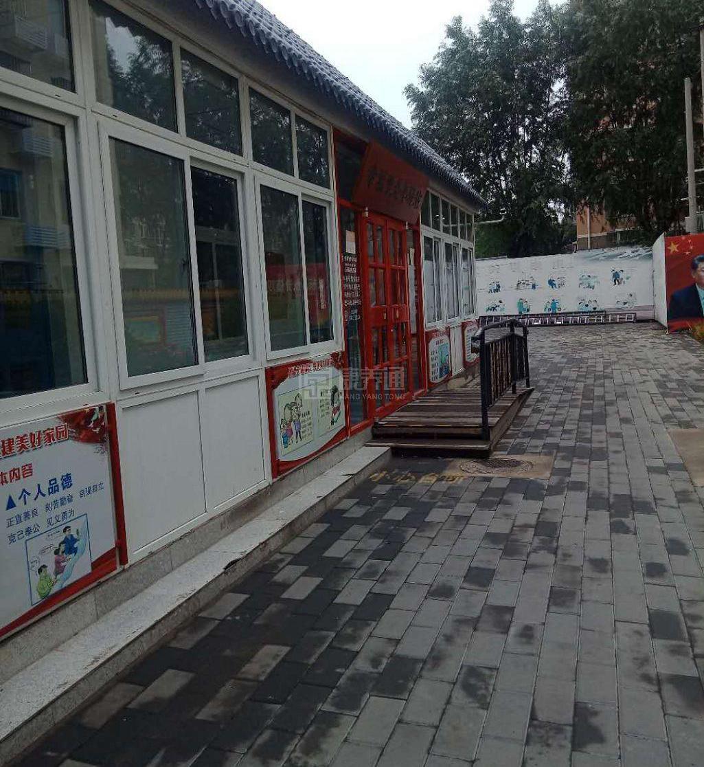 怀柔于家园二区社区养老服务驿站环境图-走廊