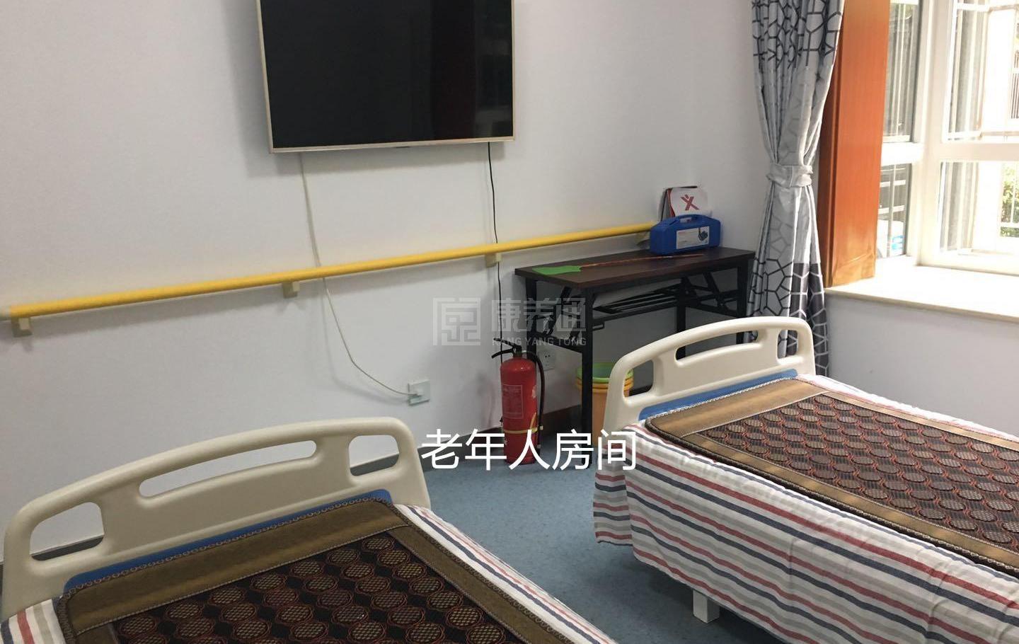 大兴金惠园三里社区养老服务驿站环境图-床位