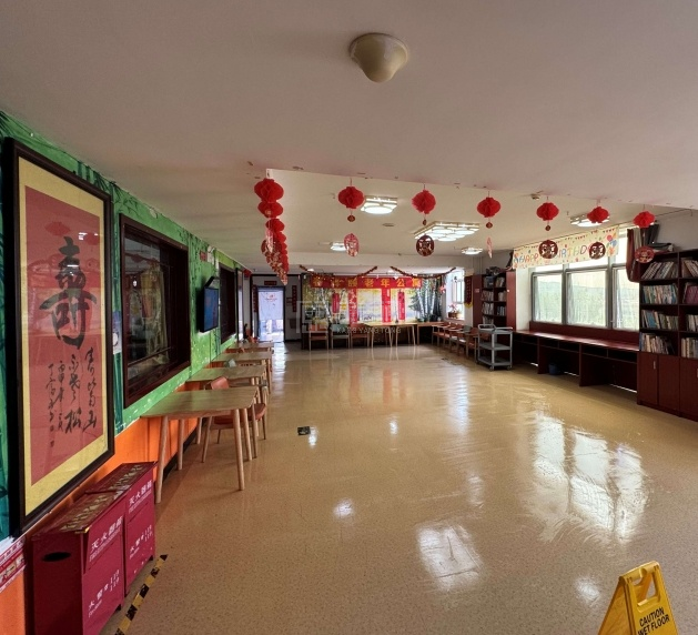 石景山区春晖颐老年公寓环境图-图书馆