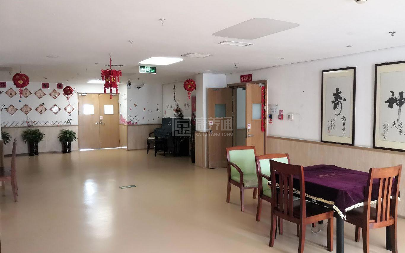 北京市东城区汇晨老年公寓环境图-阳台