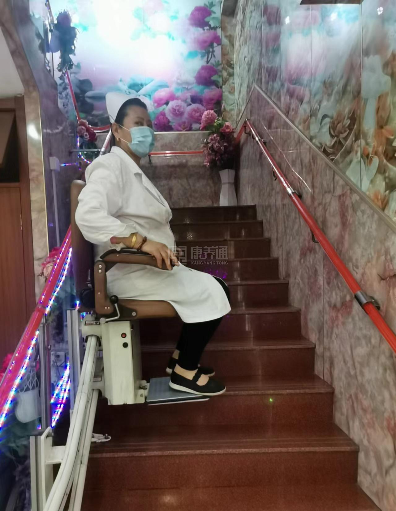 天津市和平区福康老人院环境图-休息区