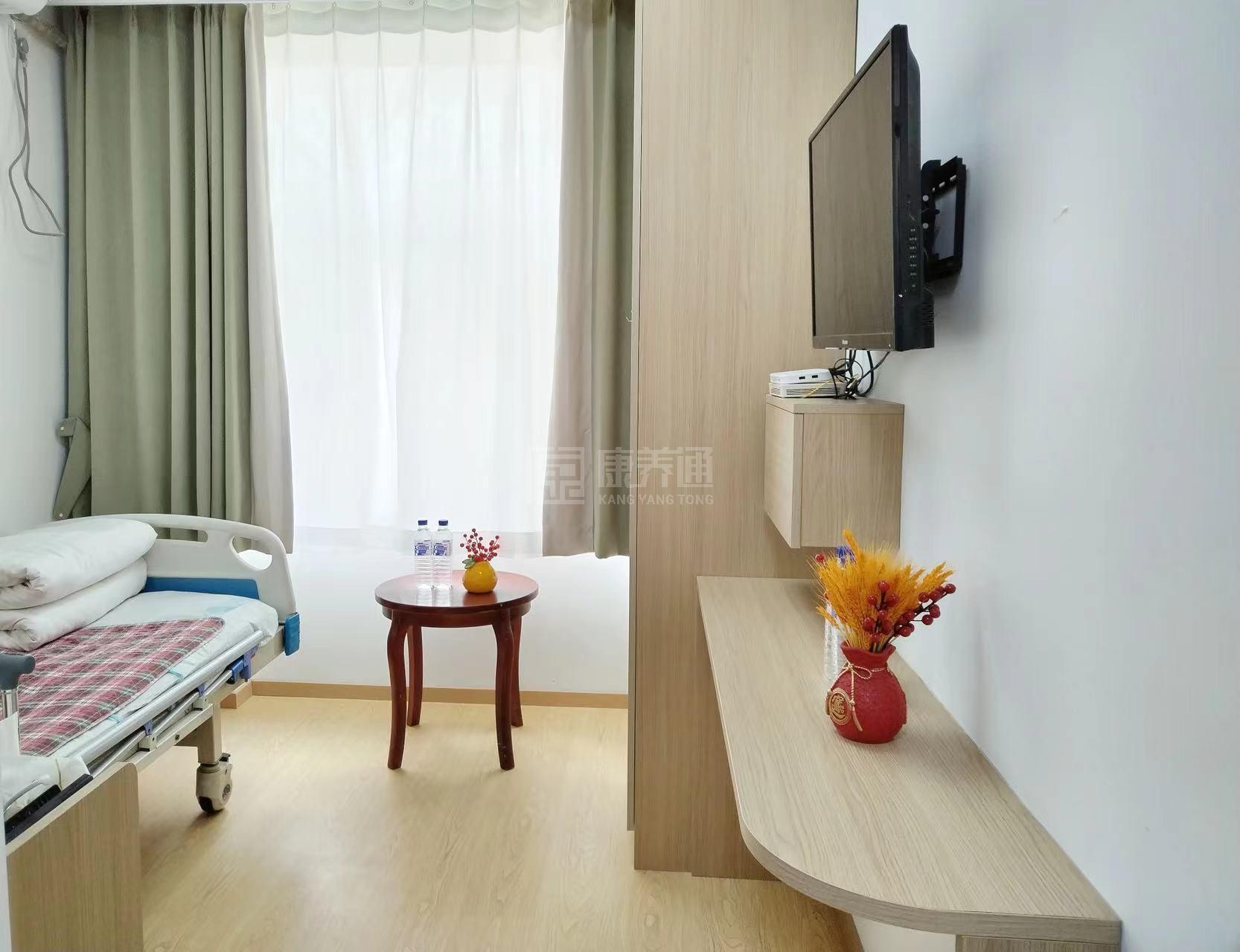 北京市房山燕山星城养老照料中心环境图-房间