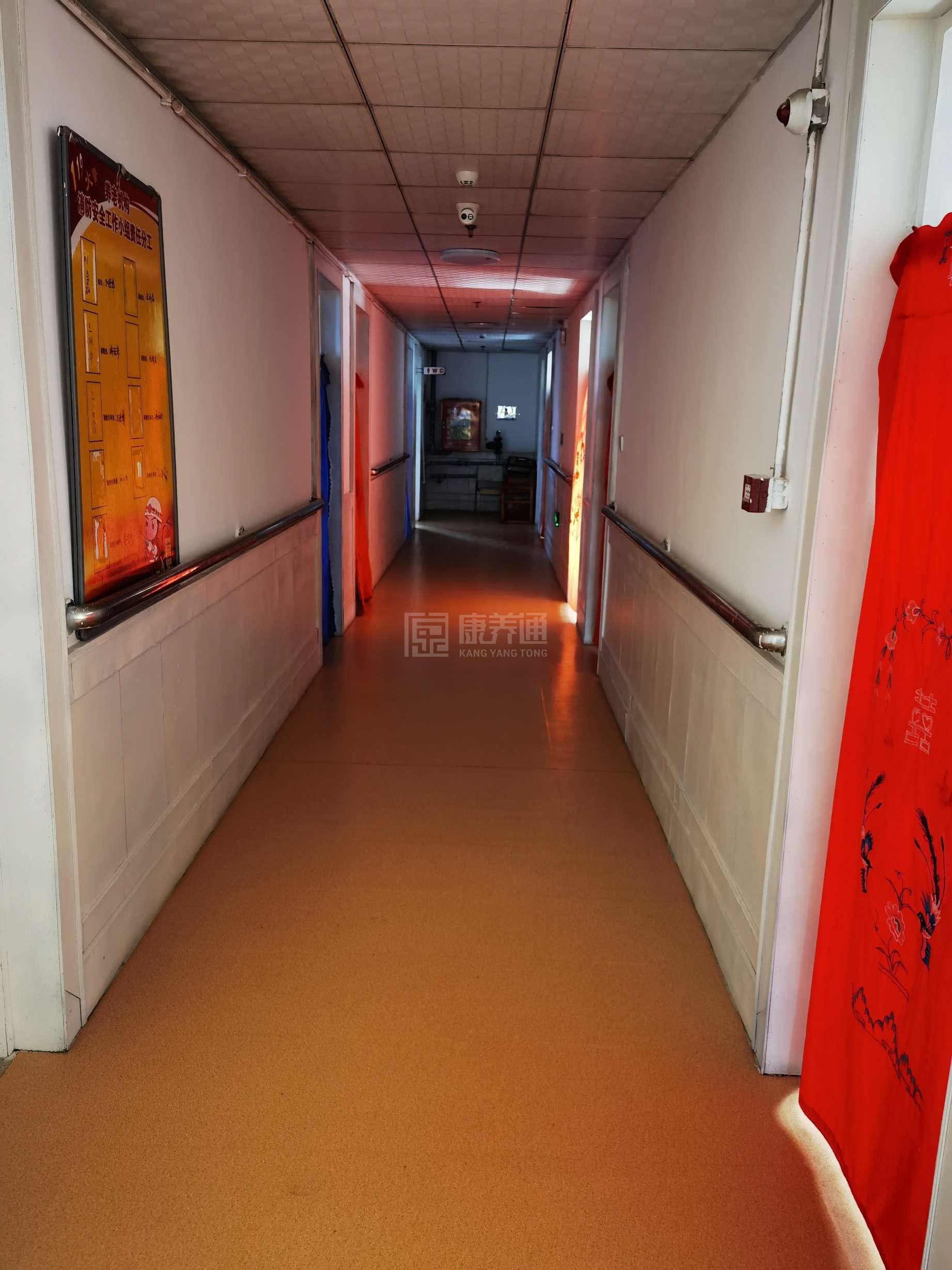 为民养老院轮播图2