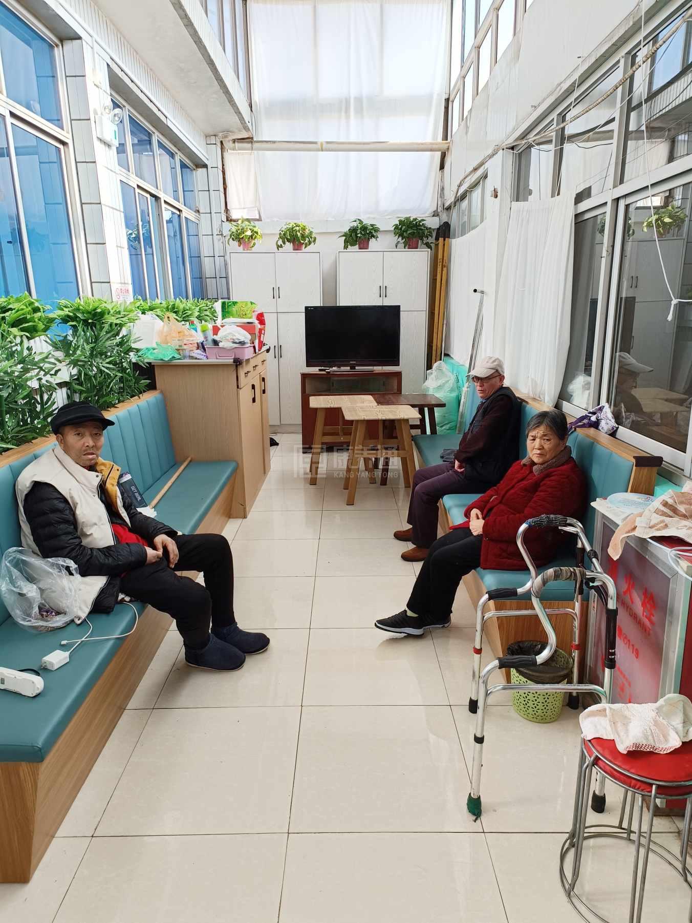 天津市蓟州区耐心养老服务中心服务项目图1健康安全、营养均衡、味美可口