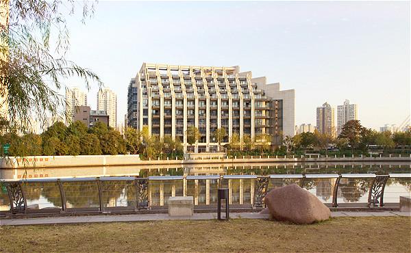 上海宜川养老院环境图-阳台