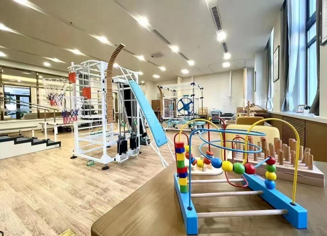 天津百合湾建设有限公司养老服务分公司服务项目图1健康安全、营养均衡、味美可口