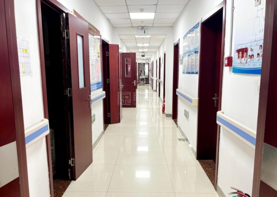 天津市红桥区桃花源养老院环境图-走廊