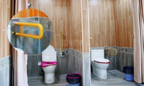 北京海淀区普亲清河老年养护中心环境图-卫生间