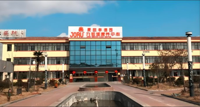 品质养老从老有所养迈向老有“善”养新闻封面