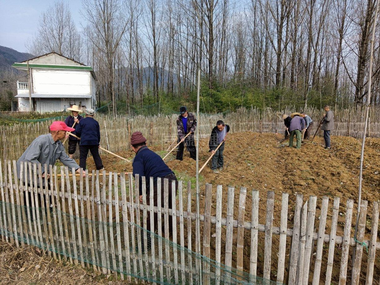 乌石镇敬老院环境图-床位