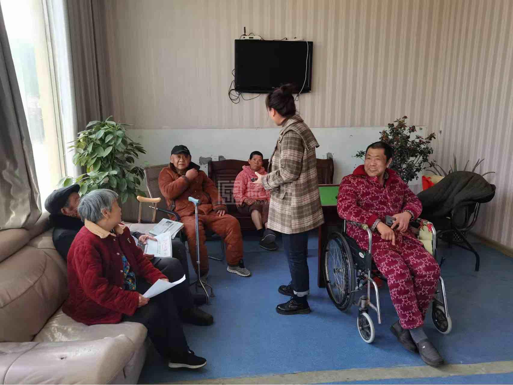 阜阳市福星高照老年公寓管理有限公司环境图-阳台