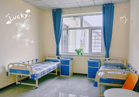 康盛养老公寓关于我们-轮播图1