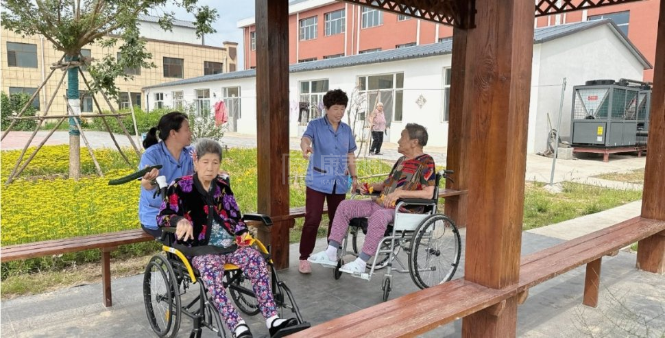 康盛养老公寓环境图-廊道