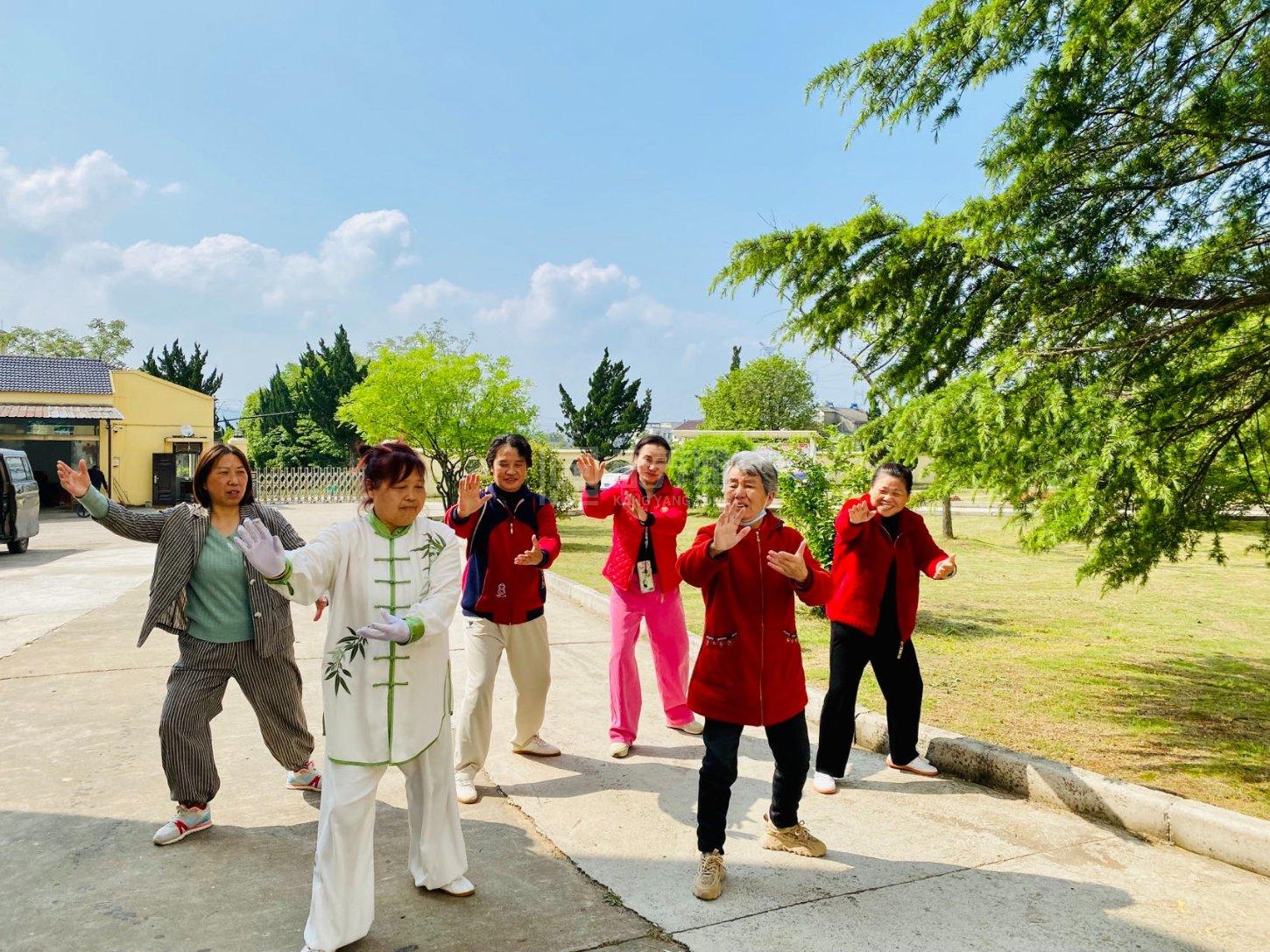 芜湖市繁昌区不老松医养老中心环境图-洗手间