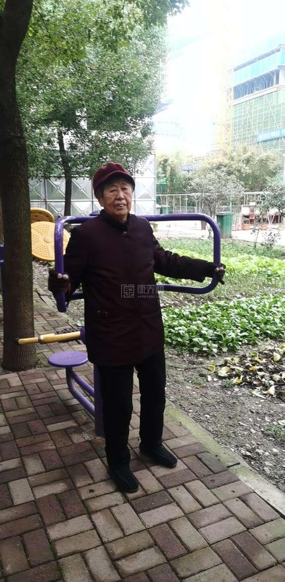 合肥市包河区青山老年公寓环境图-餐台