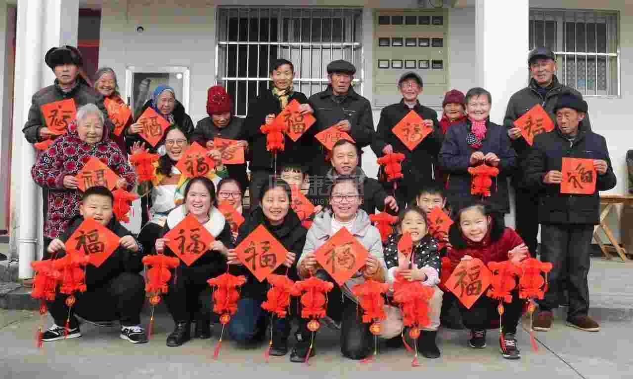 东至县俏夕阳养老服务有限公司环境图-餐台