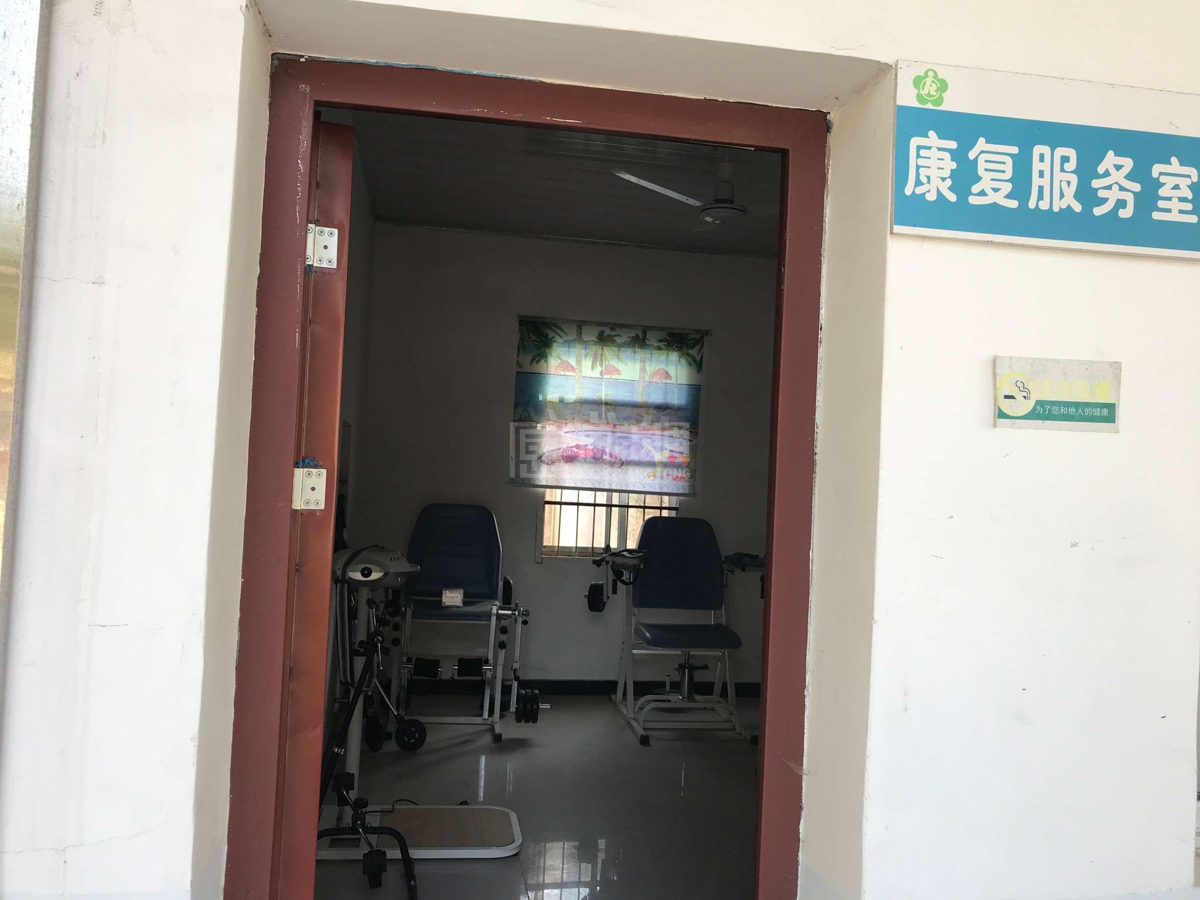 枞阳县雨坛镇中心敬老院环境图-走廊