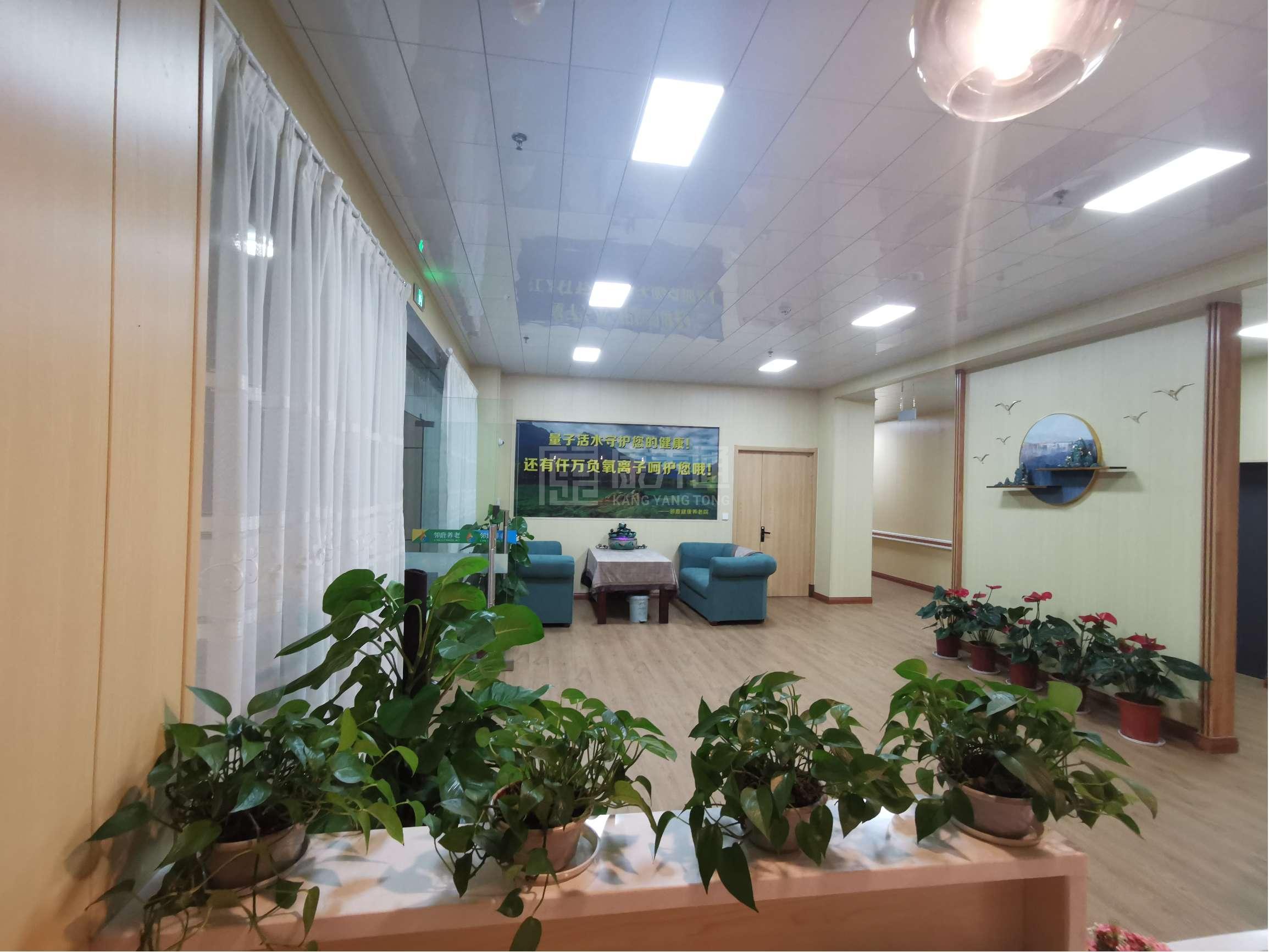 安庆邻鹿养老院有限公司环境图-走廊