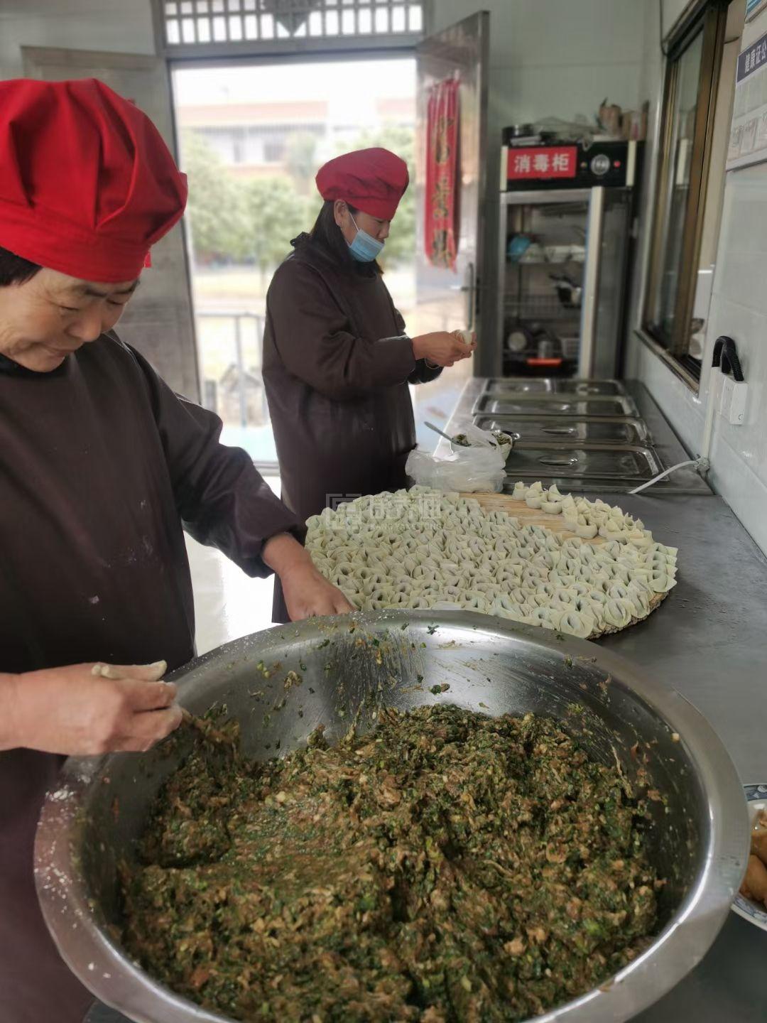 阜南县鹿城镇爱心老年公寓环境图-休息区