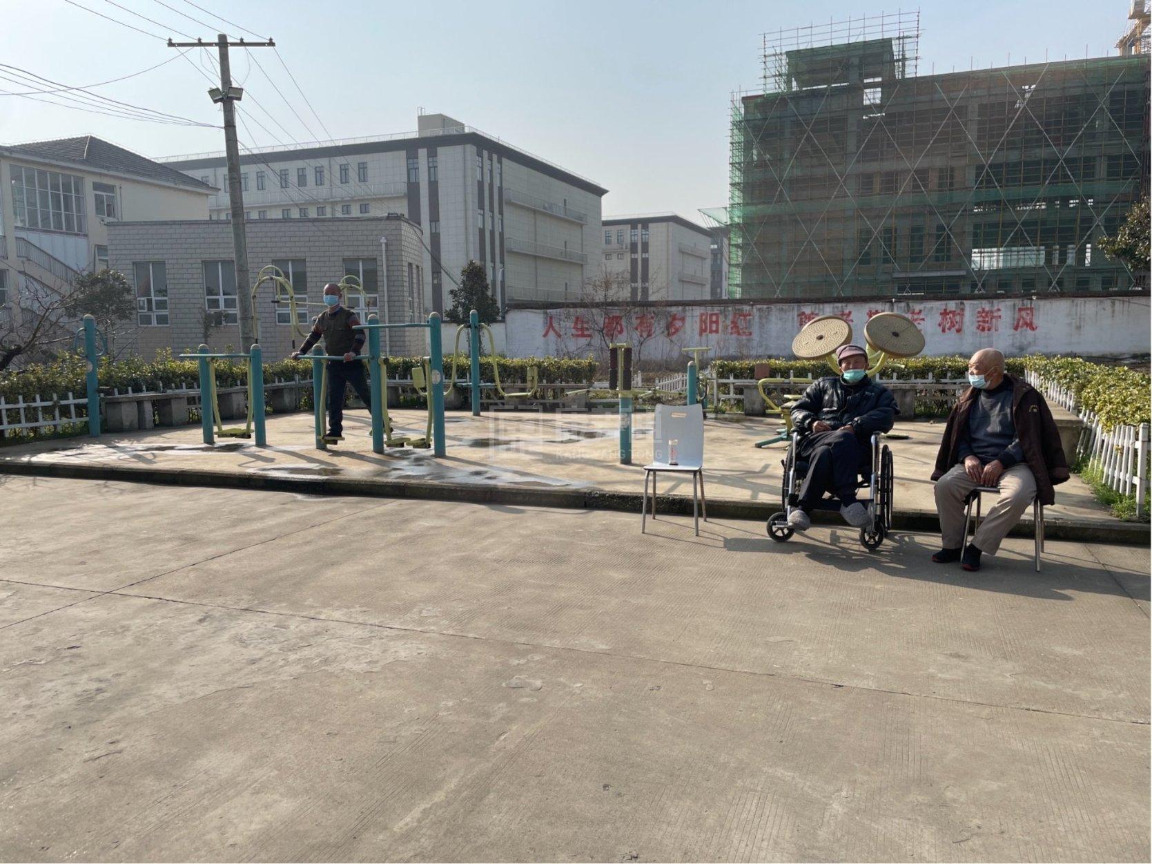 肥东县撮镇镇养老服务中心环境图-洗手间