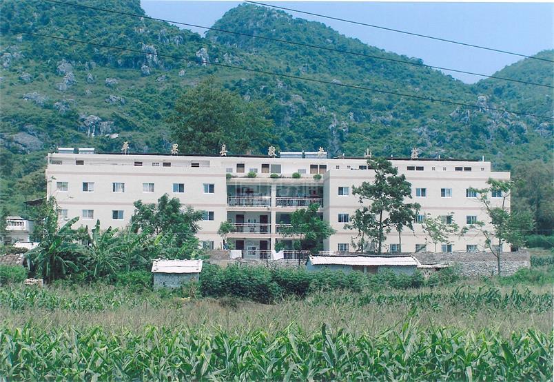 平果县敬老山荘关于我们-轮播图1