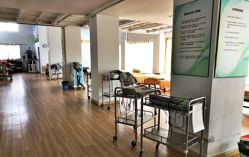 上海闵行区扩伦福利院服务项目图5为长者生命健康保驾护航