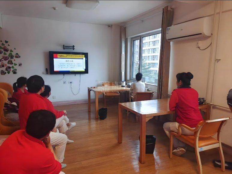 烟台市蕾娜范颐养院服务项目图3兴趣课堂