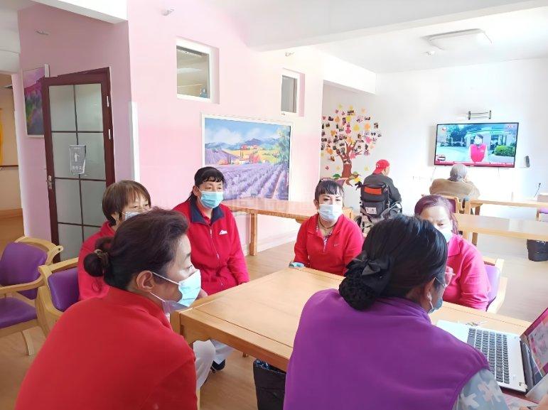 烟台市蕾娜范颐养院服务项目图4生活照料