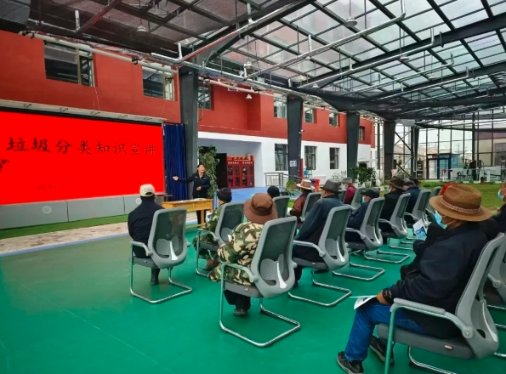 论我国养老保障中的政府角色新闻封面