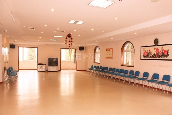 洛阳汇丰·凤山老年公寓轮播图2