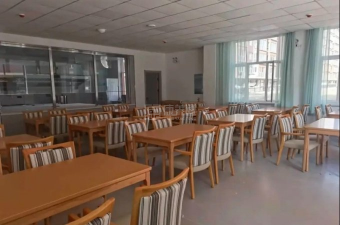 杭盖街道综合养老服务中心关于我们-轮播图1