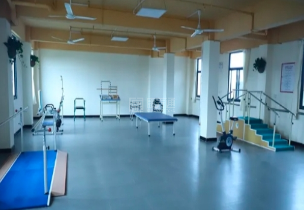 孟州市颐康养老院关于我们-轮播图3