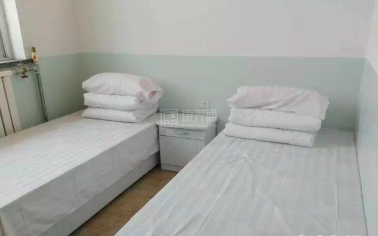 良清爱心养老院关于我们-轮播图2