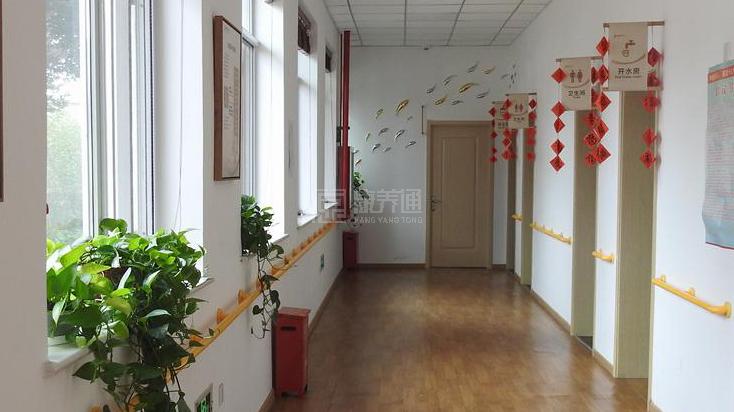 通州兴各庄社区养老服务驿站环境图-休息区