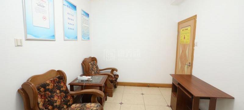 昌平区龙兴园社区养老服务驿站环境图-休息区