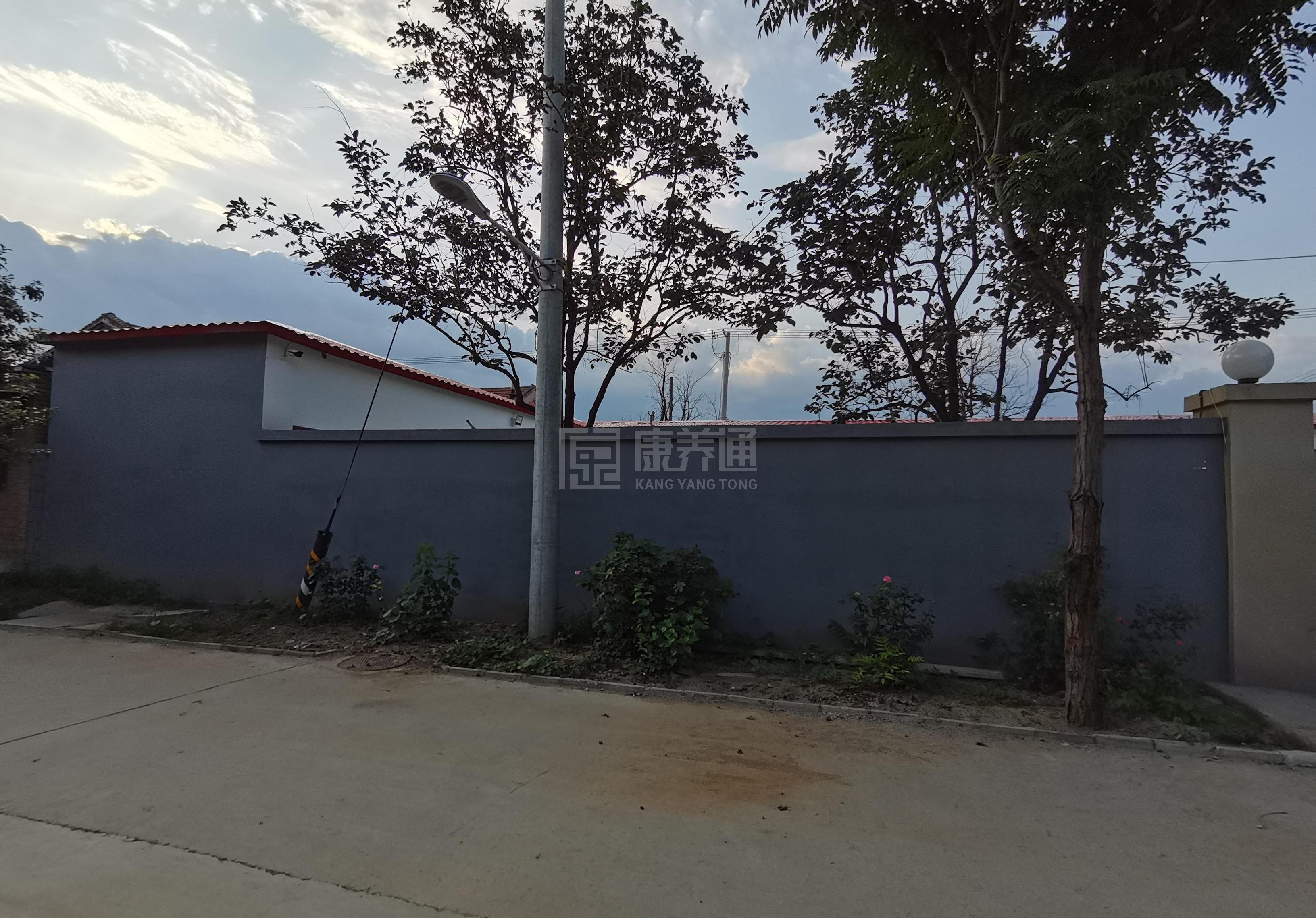 昌平南新村幸福晚年驿站环境图-餐台