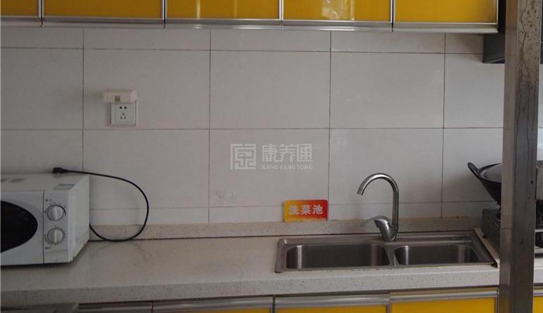 石景山苹四区社区养老服务驿站服务项目图2亦动亦静、亦新亦旧
