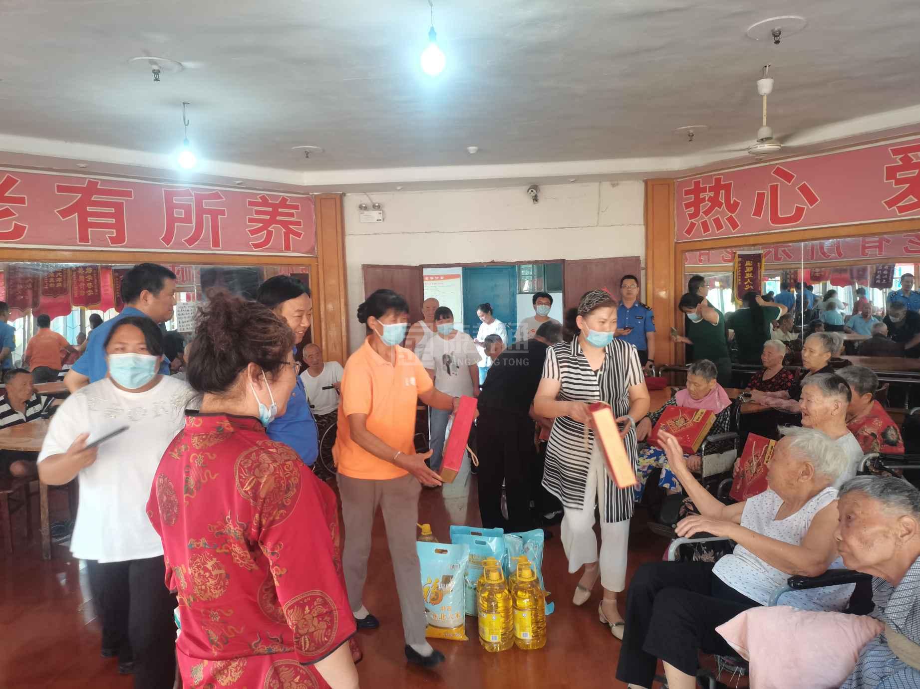 西部老年公寓环境图-洗手间