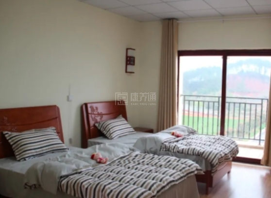 信丰县社会福利中心关于我们-轮播图2