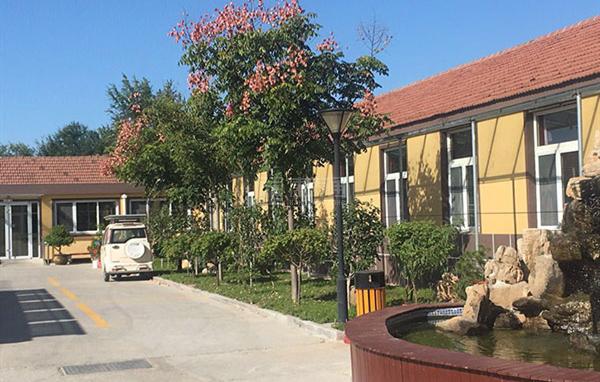 威海市文登区爱德养老院环境图-走廊