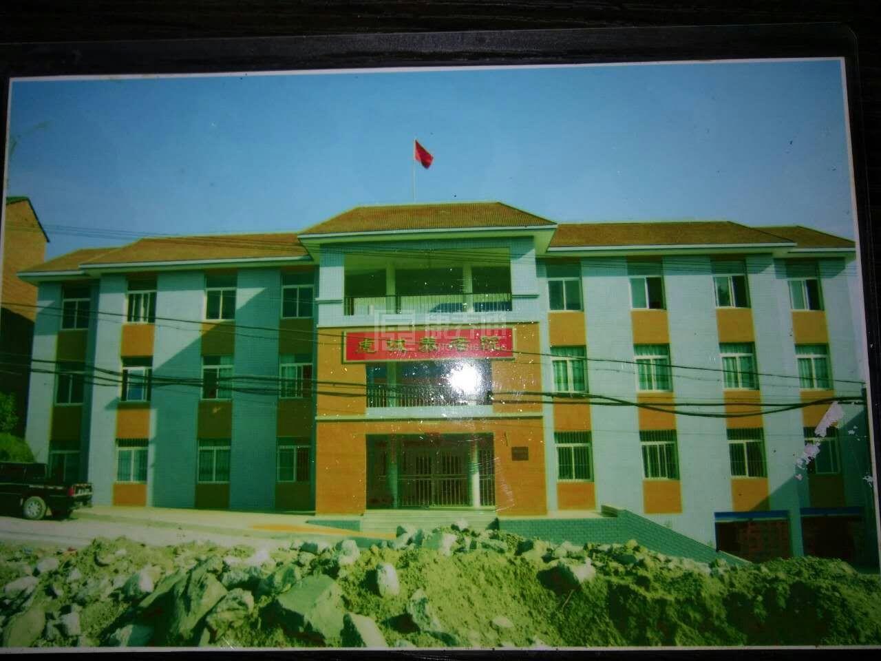 重庆市梁平区虎城镇敬老院轮播图1