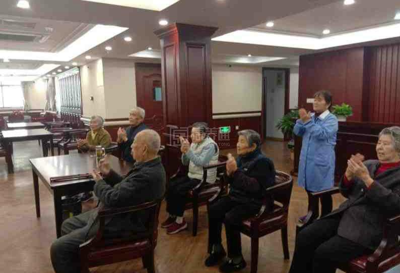 上海杨浦区快乐靖宇养老院环境图-床位